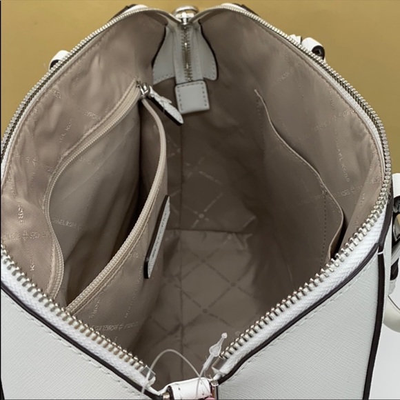 MICHAEL KORS CIARA LARGE TZ SATCHEL OPTIC WHITE - Picture 12 of 16